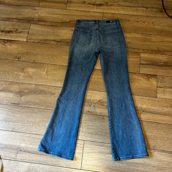 KUT FROM THE KLOTH  size 4 Stella High Rise, flare, button fly jeans - Picture 3 of 11